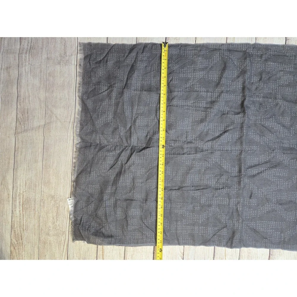 Michael Kors NWT‎ Gray Logo Scarf Lightweight Monochrome 100% Wool